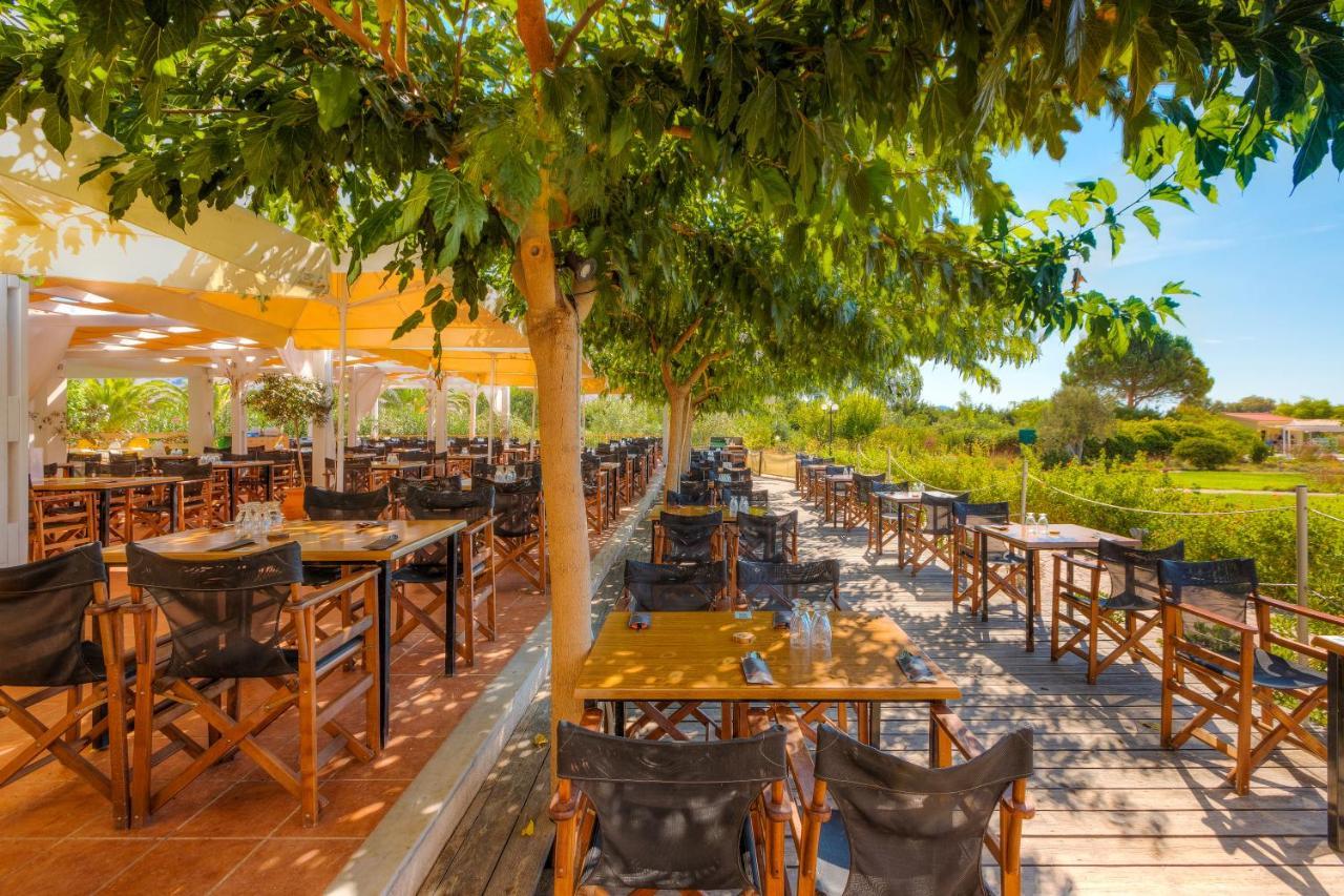 Aeolian Village Beach Resort สกาลา เอเรโซ ภายนอก รูปภาพ