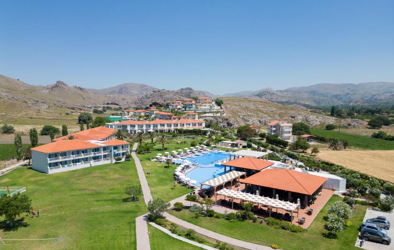 Aeolian Village Beach Resort สกาลา เอเรโซ ภายนอก รูปภาพ