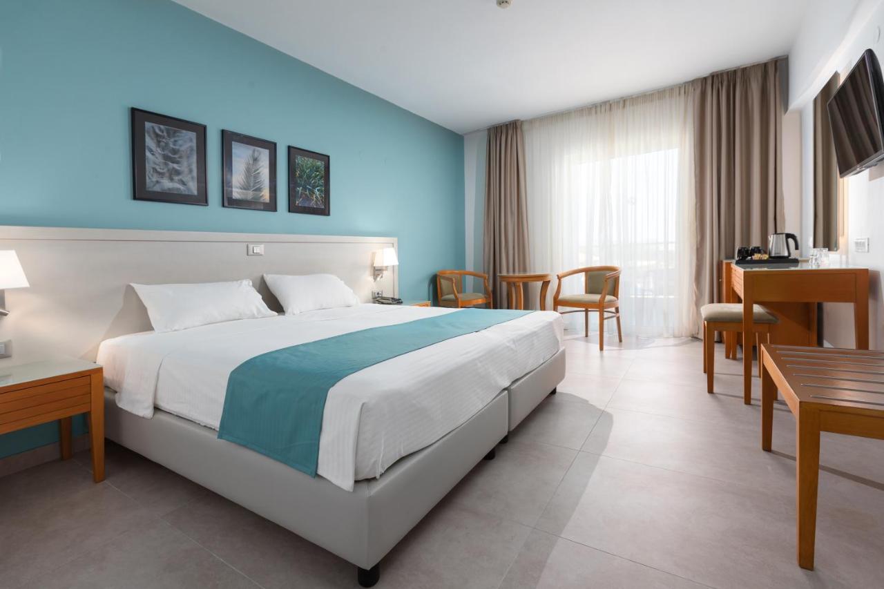 Aeolian Village Beach Resort สกาลา เอเรโซ ภายนอก รูปภาพ