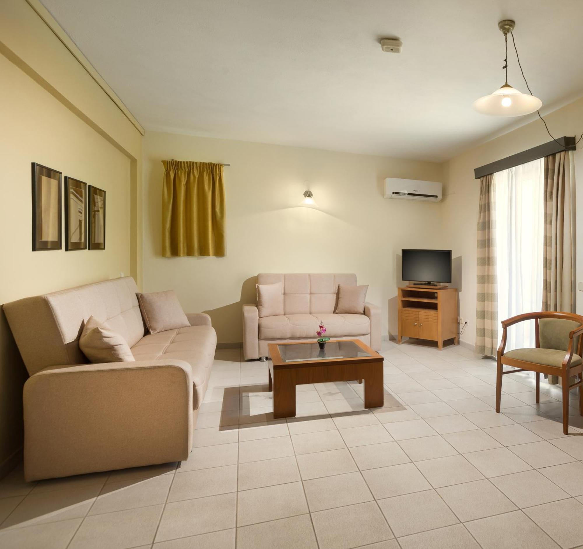 Aeolian Village Beach Resort สกาลา เอเรโซ ห้อง รูปภาพ